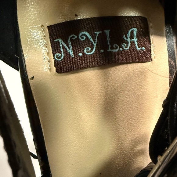 NYLA - Picture 7 of 8